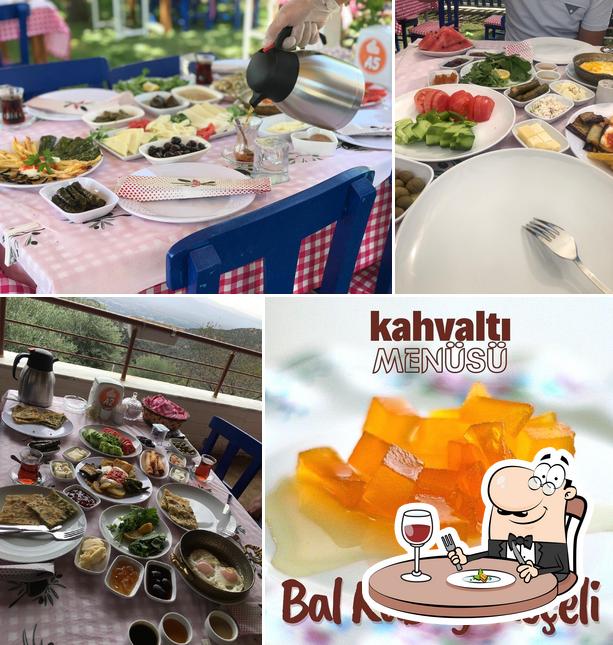 Discover Asude Restaurant: A Taste of Traditional Anatolian Cuisine in Germany